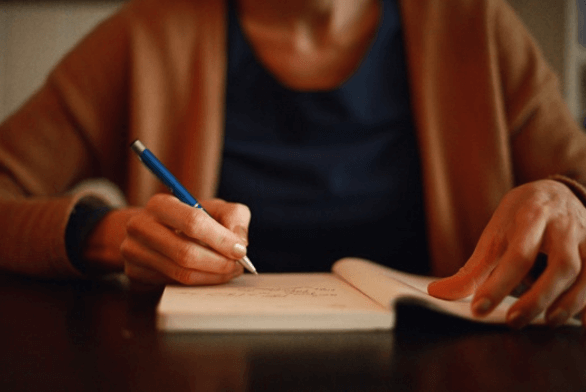The Benefits of Writing a Memoir: The Challenges and Opportunities