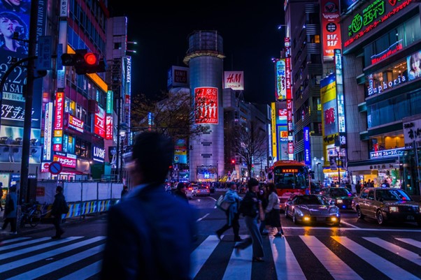Solo Female Traveler’s Navigation through November Nightlife in Japan with eSIM